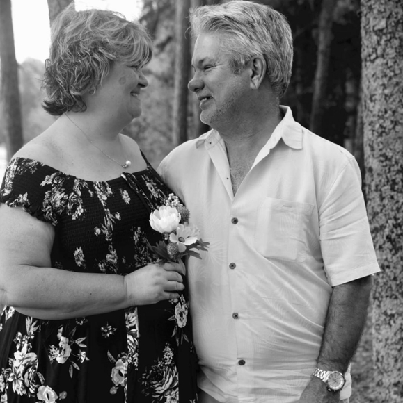 Meet your Posher, Lynn - Picture 3 of 3